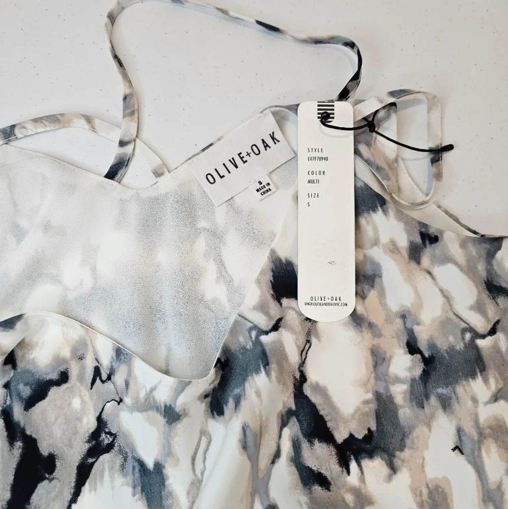 Olive and Oak Dress Women’s Size S NWT Mini Slip On Lined Summer Wedding - Picture 4 of 5